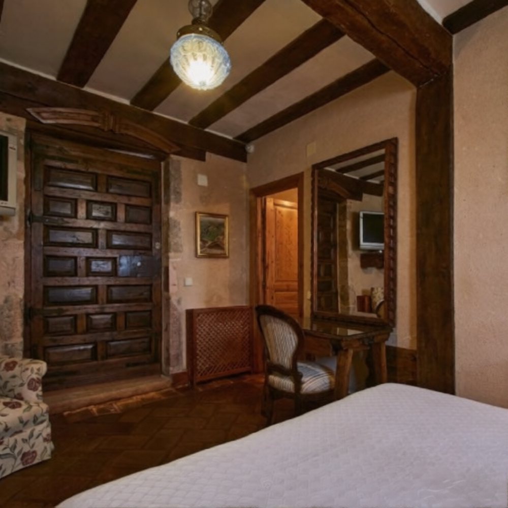 NTRA-SENORA-DEL-CARMEN-2_500x500